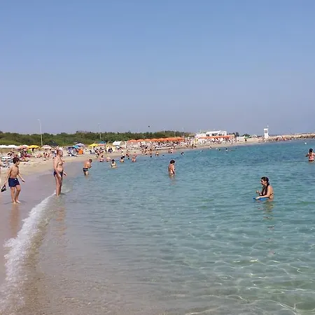 Alojamento de Acomodação e Pequeno-almoço Vento Dell'est 3*