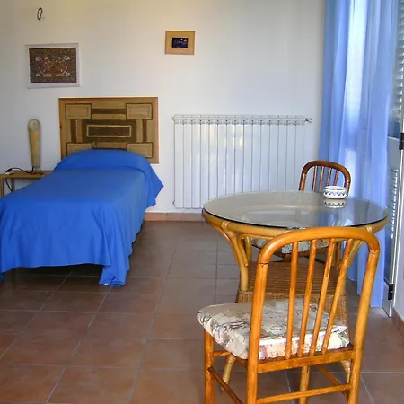 לינה וארוחת בוקר Vento Dell'est 3*